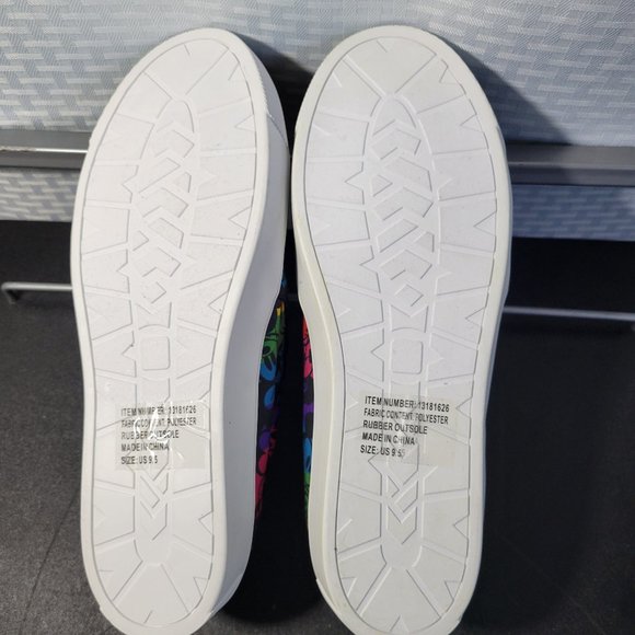 TORRID DISNEY 9.5 WW - Picture 6 of 7